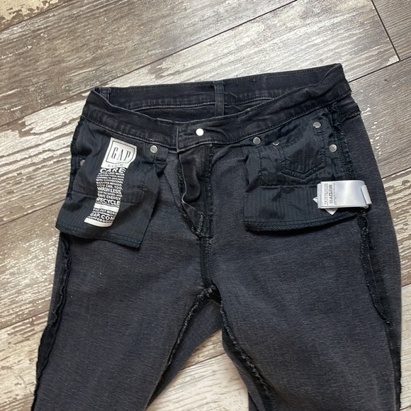 Gap Classic Straight Mid Rise Faded Black Jeans - Picture 5 of 6